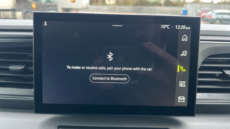 Renault Master Mwb Diesel Fwd MM35 Blue dCi 130 Advance Medium Roof Van